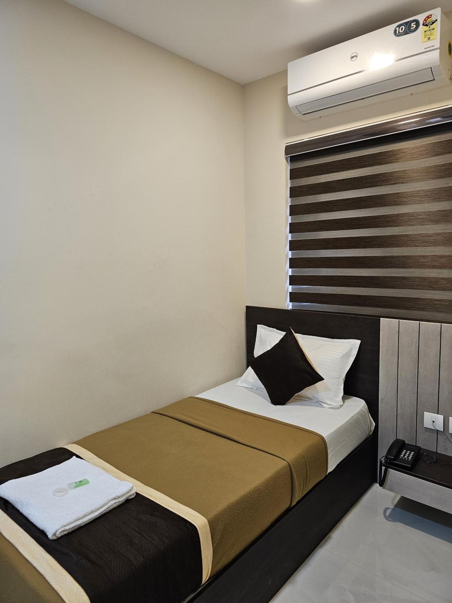 Thaal Residency Cheruvathur-Hala Groups Nīleshwar エクステリア 写真